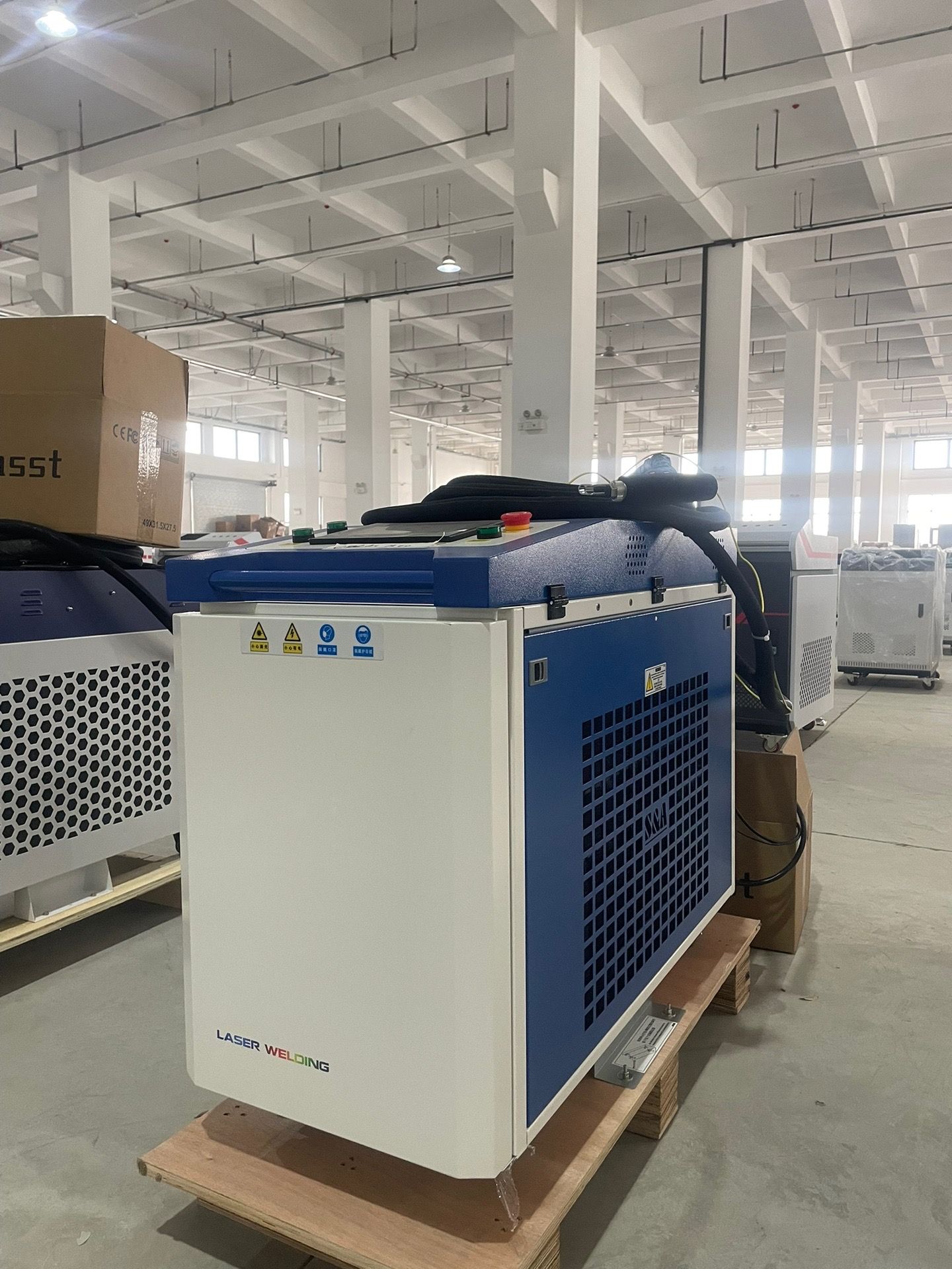 Factory Price 1500w 3000w Hand - Industrial Laser Welder review and price