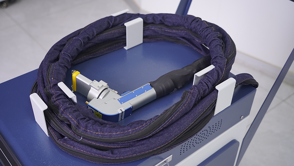 Direct Sales Industrial Laser  - Industrial Laser Rust Removal Machine review and price